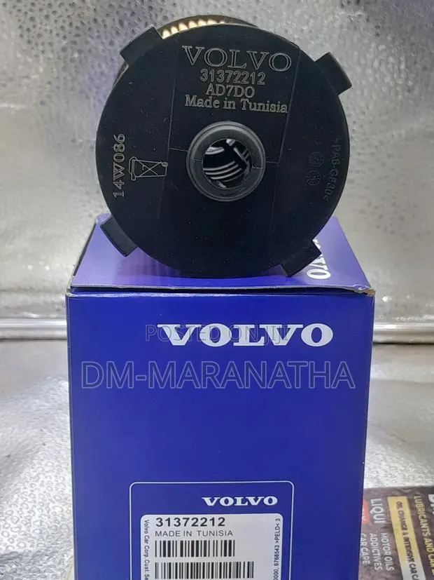 Volvo Cartridge Oil Filter · Photo 1