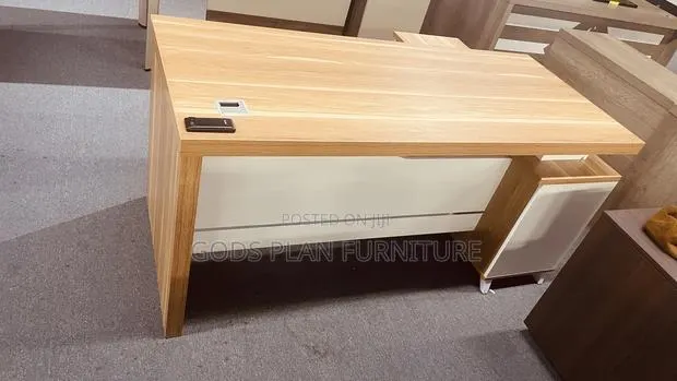 L Shaped Office Desk (2716) · Photo 5