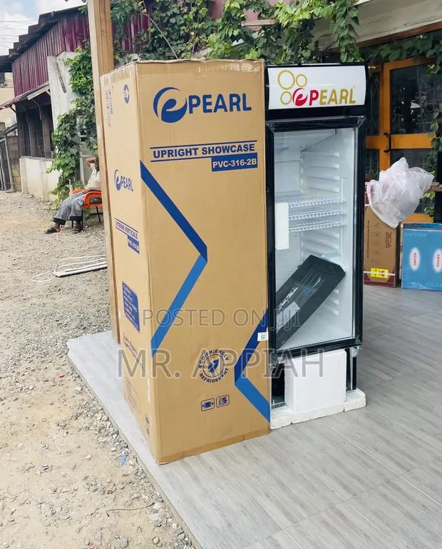Choose Best Pearl PVC-316-2b Electric Display Fridge. · Photo 1