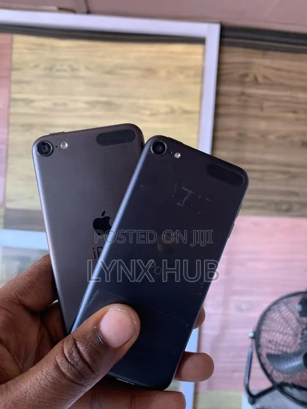 iPod 5th Gen · Photo 1
