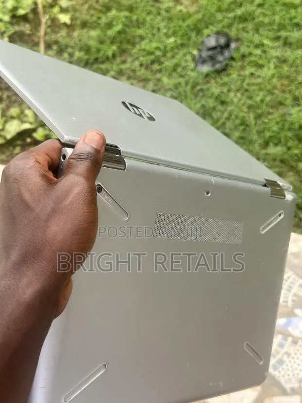 Laptop HP Pavilion 14 x360 2-in-1 8GB Intel Core i5 HDD 500GB · Photo 1
