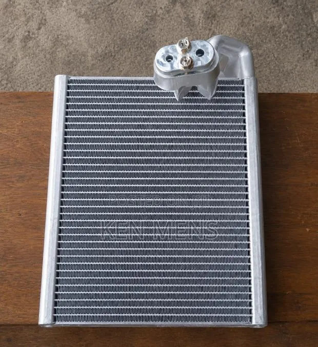Hyundai Santafe 2012 Evaporator · Photo 1