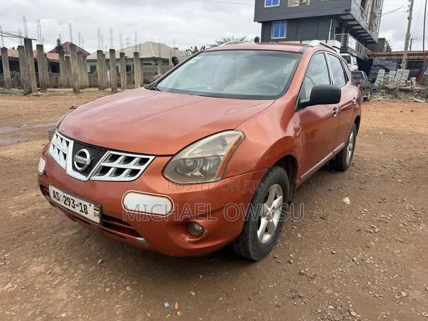 Nissan Rogue 2012 Orange · Photo 1