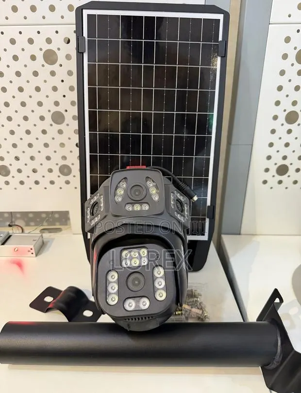 Solar Street Light 4g Camera Hieasy App 4mp 2 Way Audio, Full Color · Photo 1