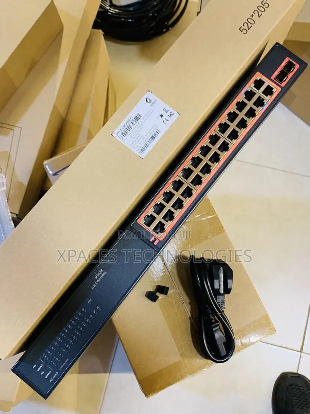 Xpaces 16-Port Poe Switch With 2 Uplink Unmanaged · Photo 1