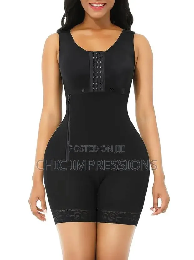 Snatching Seamless Body Shaper · Photo 1