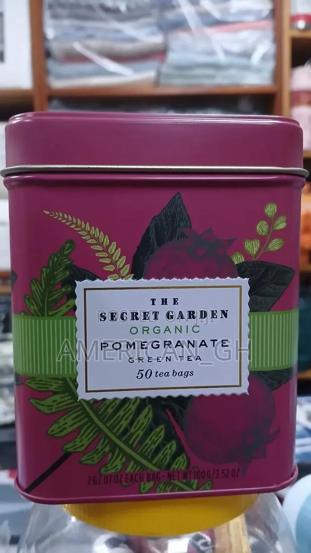 The Secret Garden Organic Pomegranate Green Tea · Photo 1