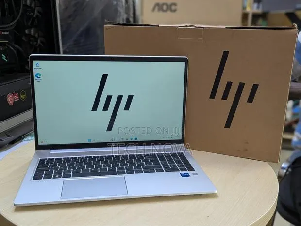 Laptop HP ProBook 450 G8 16GB Intel Core I5 SSD 256GB · Photo 1