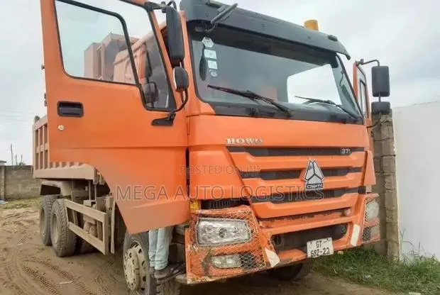 2021 Registered Howo 371 · Photo 1
