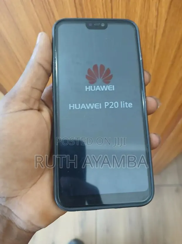 Huawei P20 Lite 128 GB Black · Photo 1