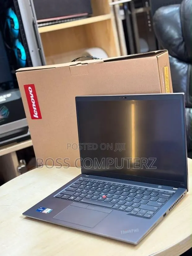 Laptop Lenovo ThinkPad T14 G3 16GB Intel Core i7 SSD 512GB · Photo 1