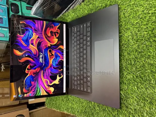 Laptop Microsoft Surface Laptop 16GB Intel Core I7 SSD 512GB · Photo 1