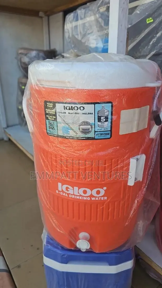 Igloo Commercial Water Dispenser · Photo 1