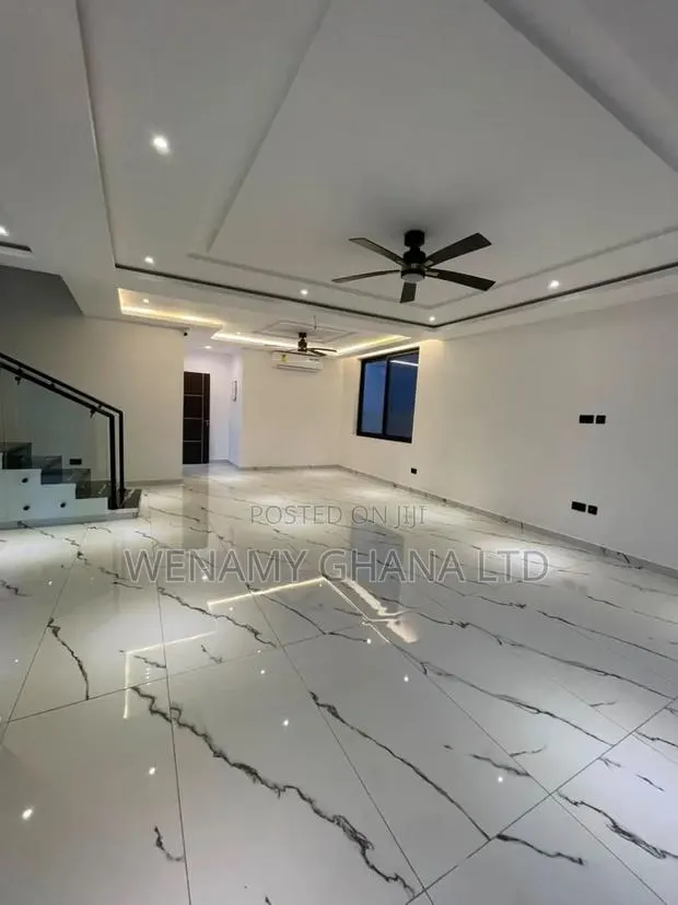 4bdrm Duplex in Wenamy Ghana, Airport Residential Area for sale · Photo 1