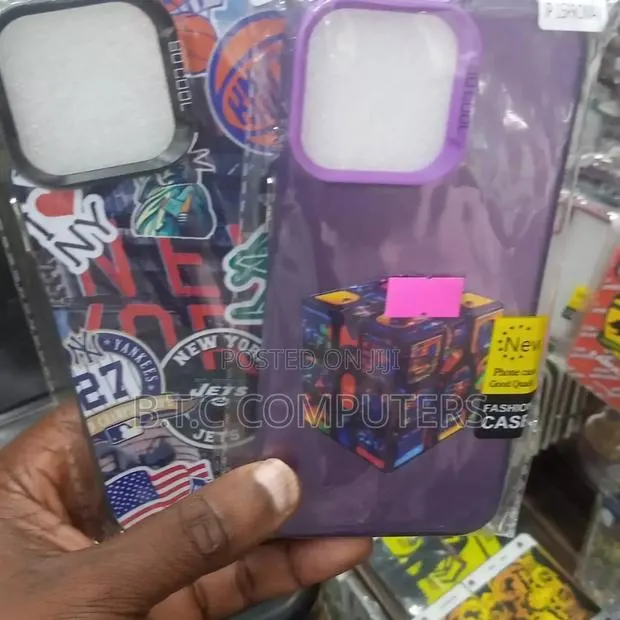 iPhone 15 PRO Max Pouch · Photo 1