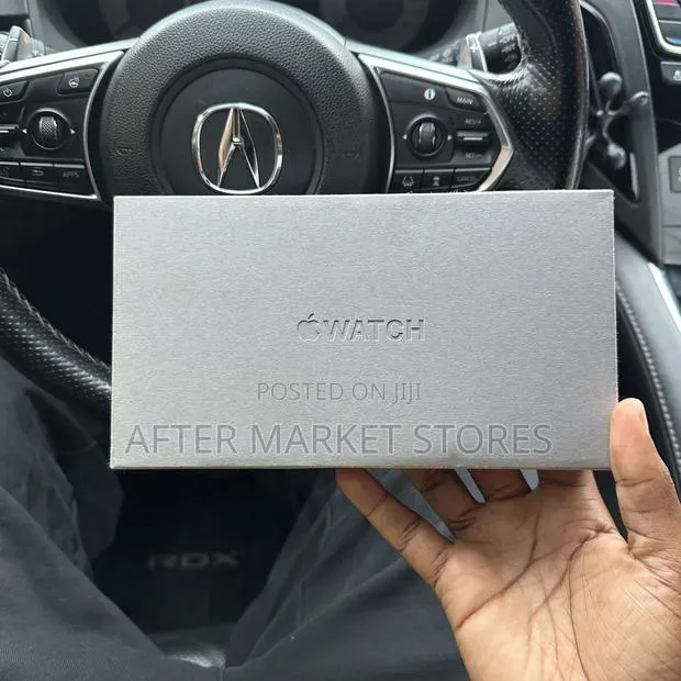 Apple Watch Ultra 3 · Photo 1