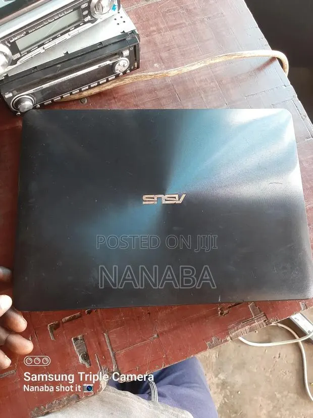 Laptop Asus A42F 4GB Intel Core i5 HDD 128GB · Photo 1