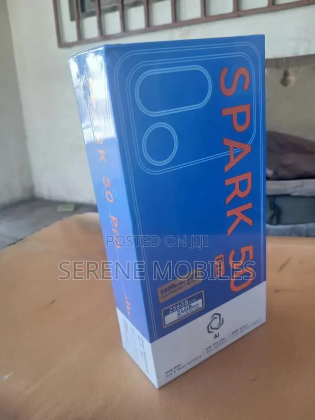 New Tecno Spark 50 Pro 256 GB Black · Photo 1