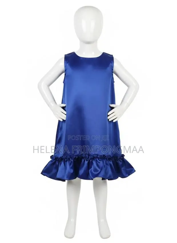 Girls' Dress · Photo 1