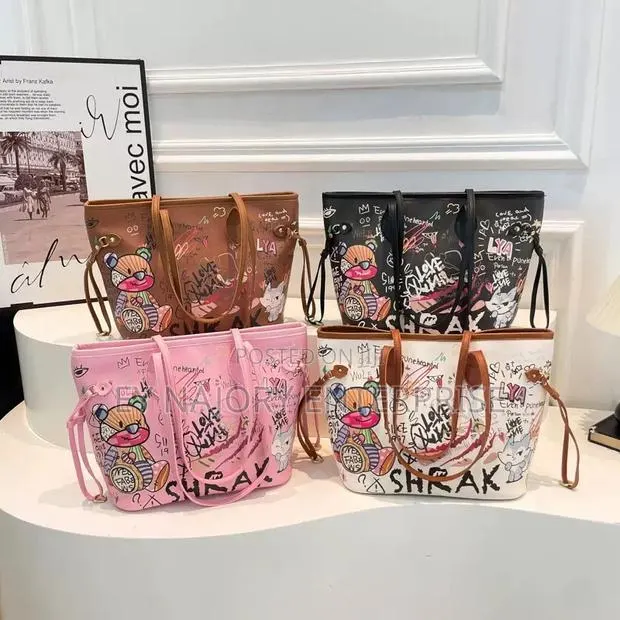New Women’s 2025 Shrak Anime Totebag · Photo 1