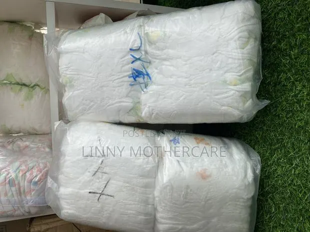 High Quality Cotton-like Disposable Pull Up Pants · Photo 3