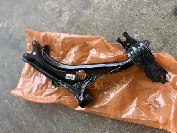 Honda Civic Lower Arm 2022 2023 2024 2025 2026 · Photo 1