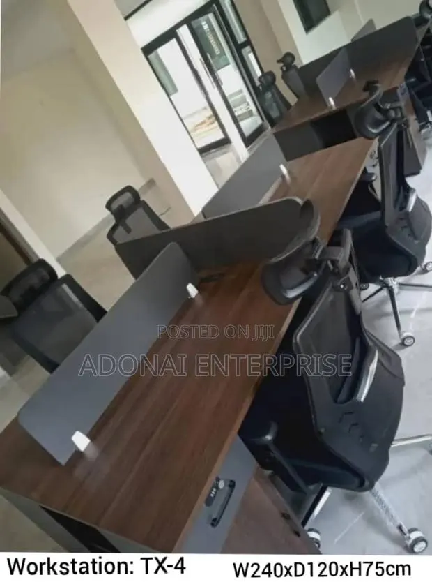 Wooden Brown Workstation Abfhfbxv37164oou · Photo 1