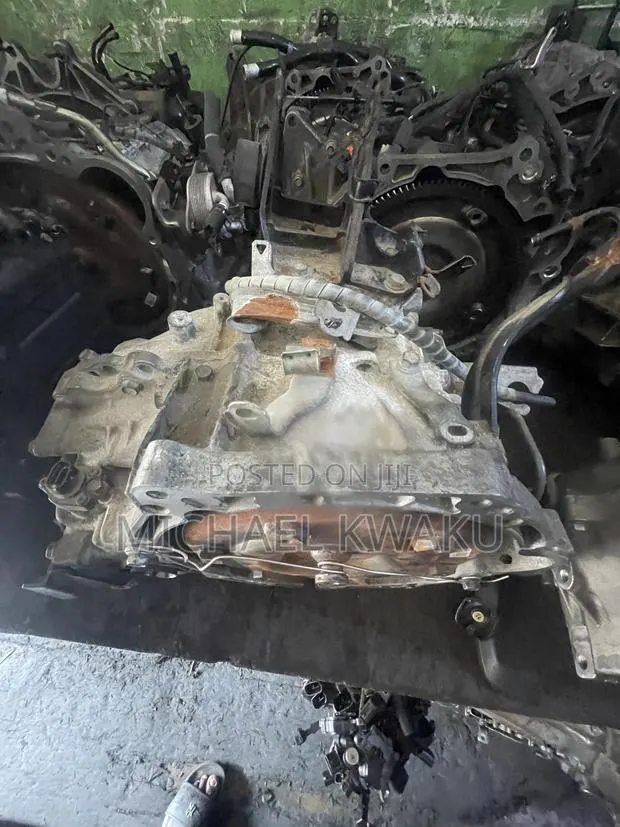 Toyota Corolla Gearbox Available · Photo 1