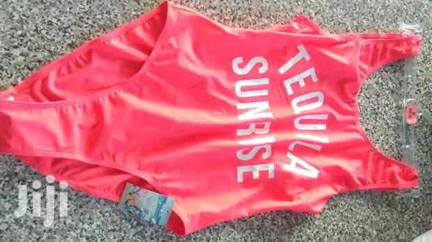 Swimming Swimsuit Outfit Women Ladies · Photo 1