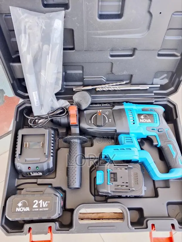 Cordless Hammer Drilling Machine With 2 Batteries (3000mah) · Photo 1