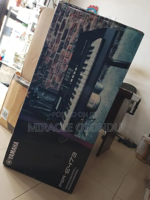 (Yamaha) Keyboard _Psr-E473 · Photo 1