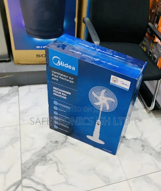 Check Out 18 Inch Rechargeable Stand Fan Fs45-23mrd · Photo 1