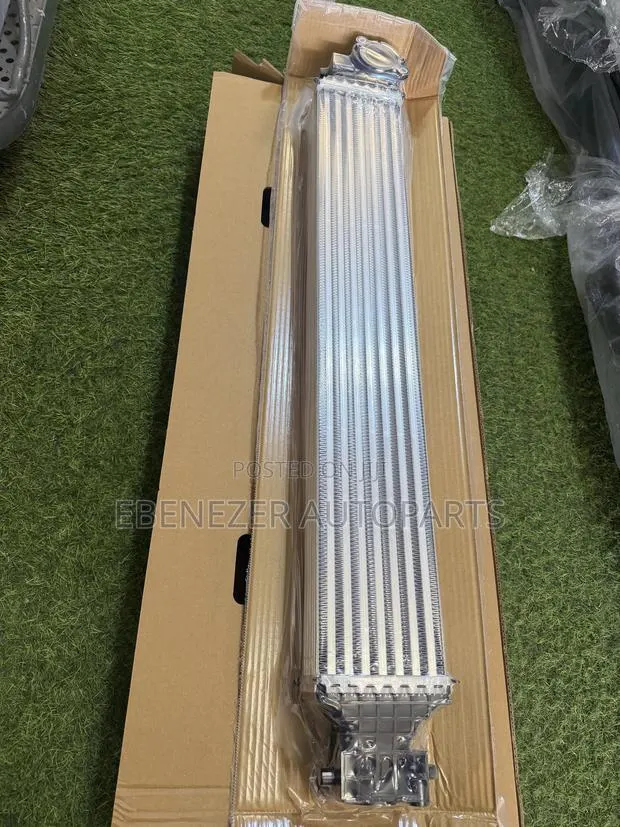 Honda Civic Intercooler 2016 2017 2018 2019 2020 · Photo 1