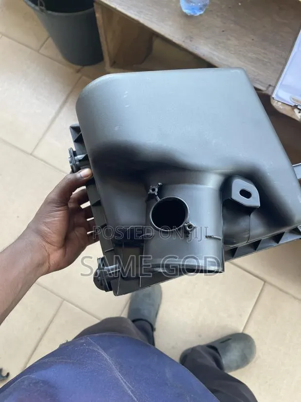 RAV4/Highlander 2023,2024,2025 Air Cleaner Box · Photo 1