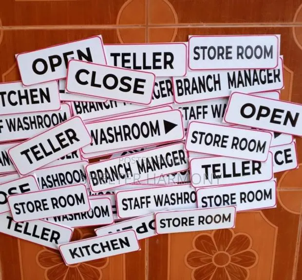 Door Label · Photo 1