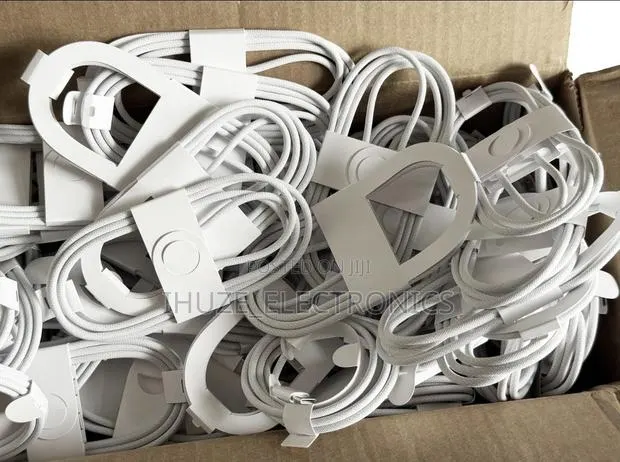 100% Genuine Apple USB-C to USB-C Fast Cable Charger · Photo 1