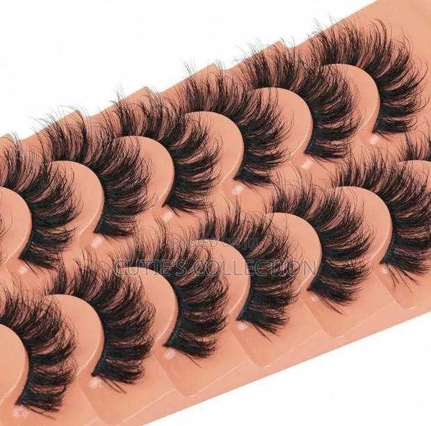 Curl Faux Natural Fluffy Eye Lash Extension-Black +Tweezer + Lash Glue · Photo 1