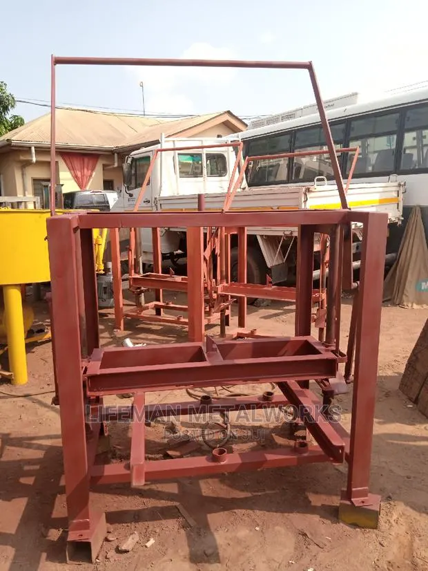 5 in 1 Block Making Machine · Photo 1