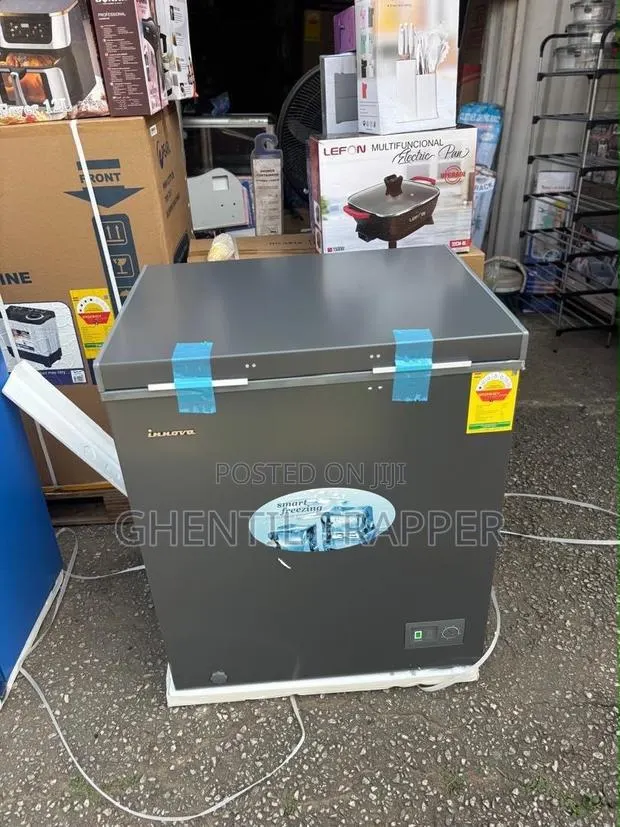 Fridge and Electric Stove · Photo 1
