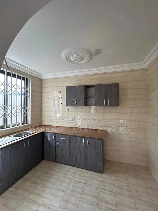 2bdrm Apartment in Shalom Sport, Lashibi for rent · Photo 1