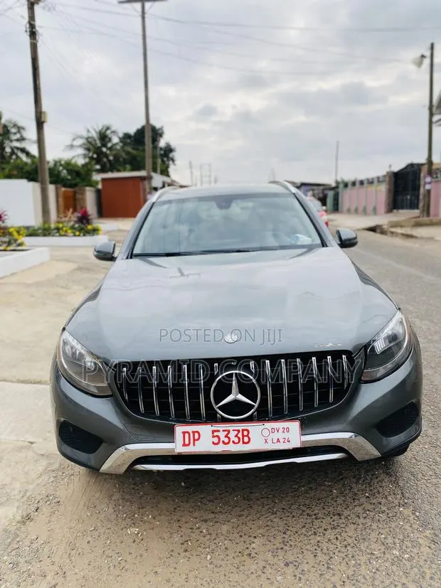Mercedes-Benz GL-Class 2016 Gray · Photo 1