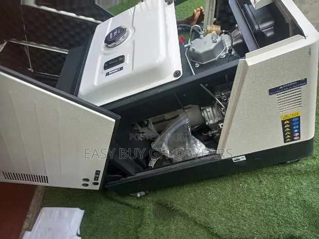 Distinctive Uk Model Generator 15kva Silent Diesel · Photo 1