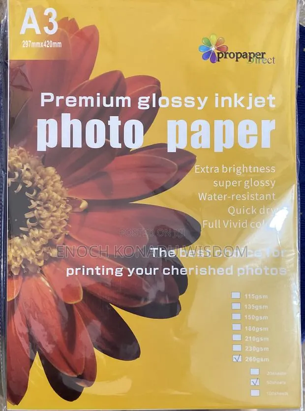 Photopaper and PVC · Photo 1