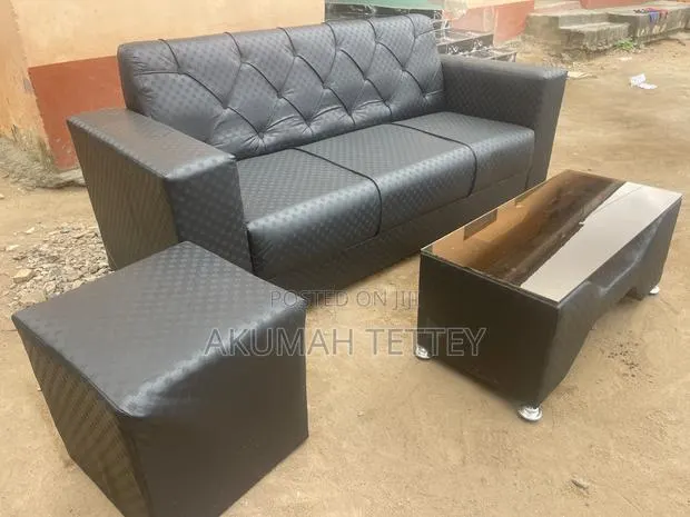 Sofa for Sell · Photo 1