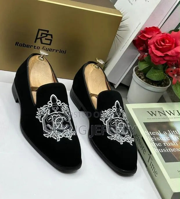 Original Roberto Guerrini Loafer White Crest Embroidery · Photo 1
