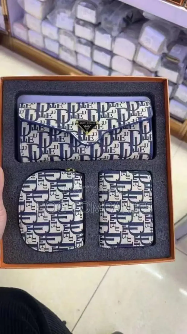 Ladies 3 in 1 Purse Wallet Valentine Gift Set Package- Fast Delivery · Photo 1