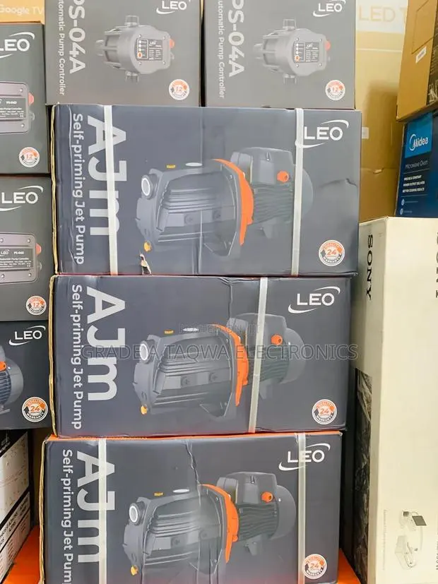Robust Leo 1.5hp Water Pump · Photo 1