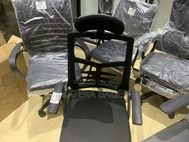 Swivel Chair | Office Chair With Adjustable Head Rest #Yd261 · Photo 1