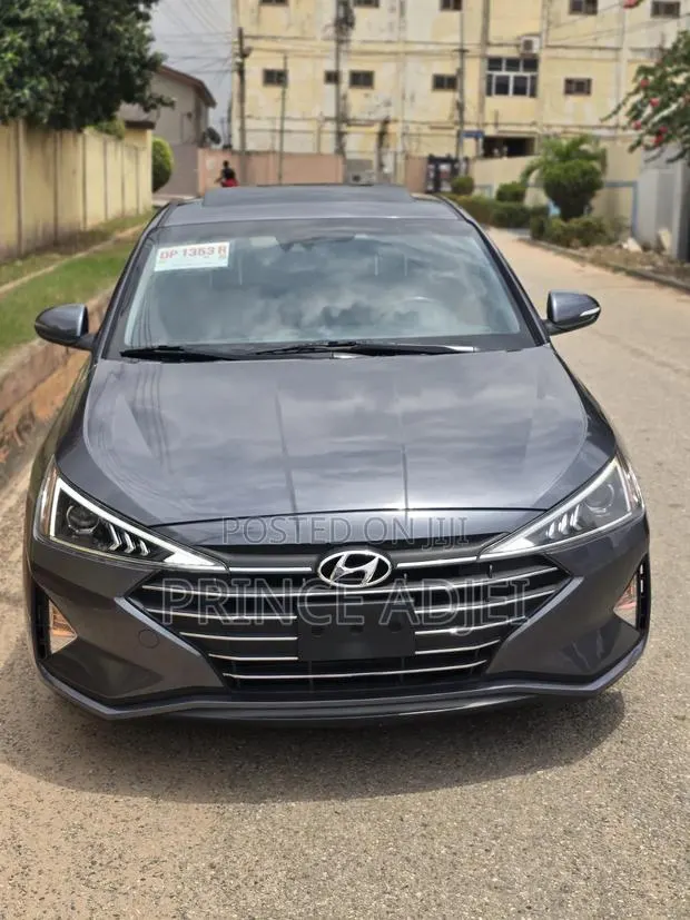 Hyundai Elantra Limited 2020 Gray