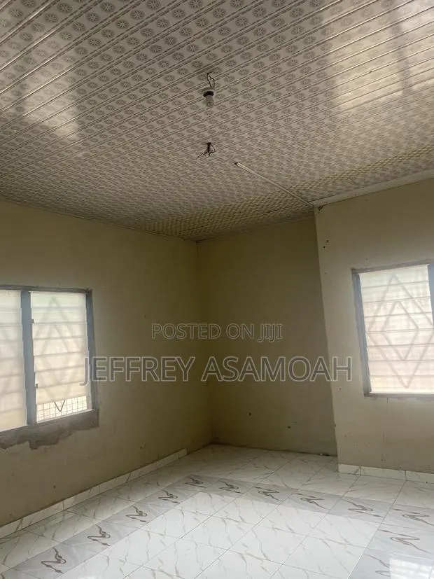 Furnished 3bdrm House in Kwabre for rent · Photo 1